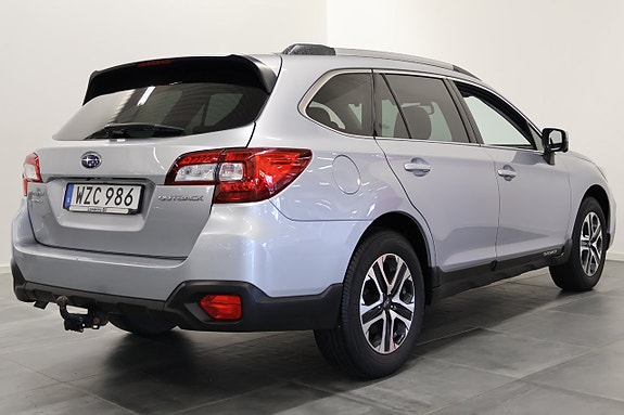 Subaru Outback 3 of 11