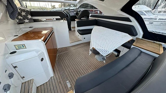 Fairline Targa 44 -2008 4 of 10