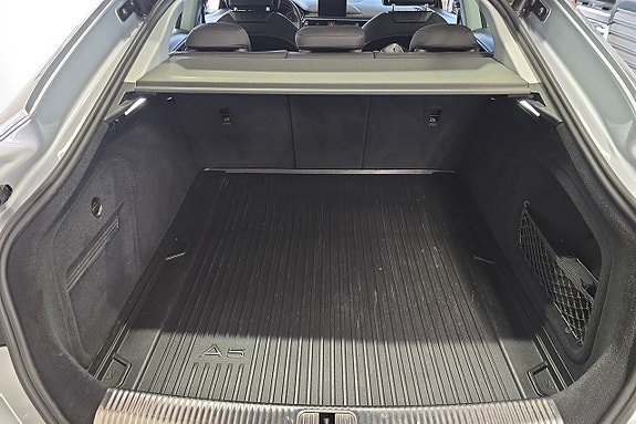 Audi A5 9 of 13