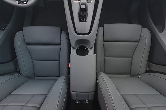 Polestar 2 10 of 15