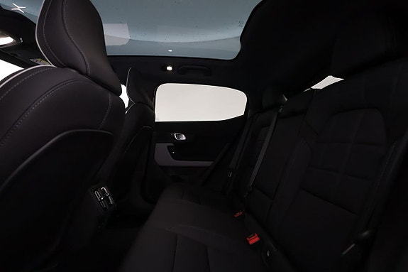 Polestar 2 11 of 15