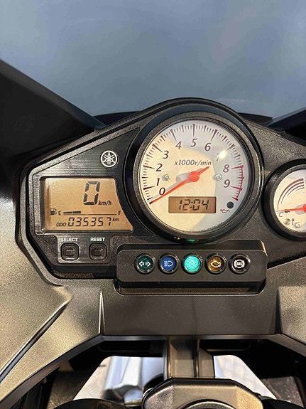 Yamaha TDM 900 - Alternativ 1 MC 13 of 15