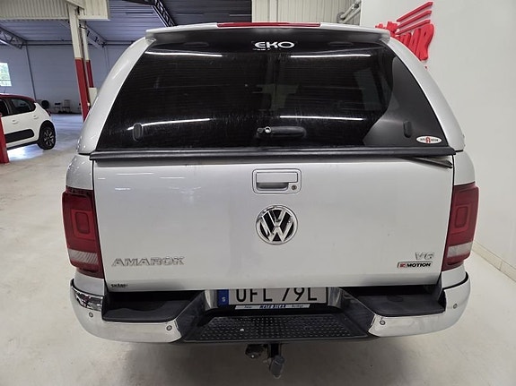 Volkswagen Amarok 7 of 10