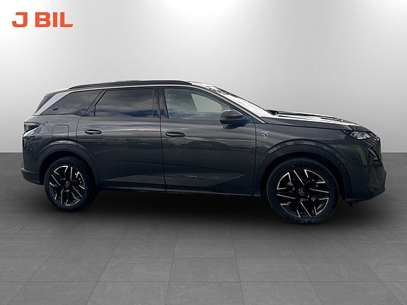 Peugeot 5008 13 of 15