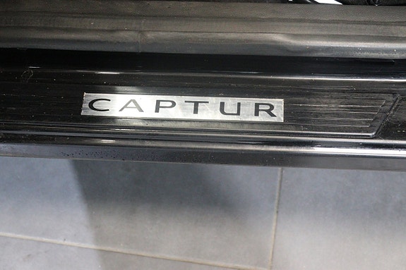 Renault Captur 21 of 21