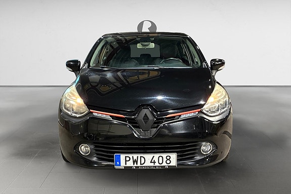 Renault Clio 10 of 17