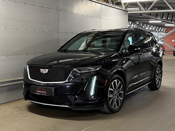 Cadillac XT6 3 of 25