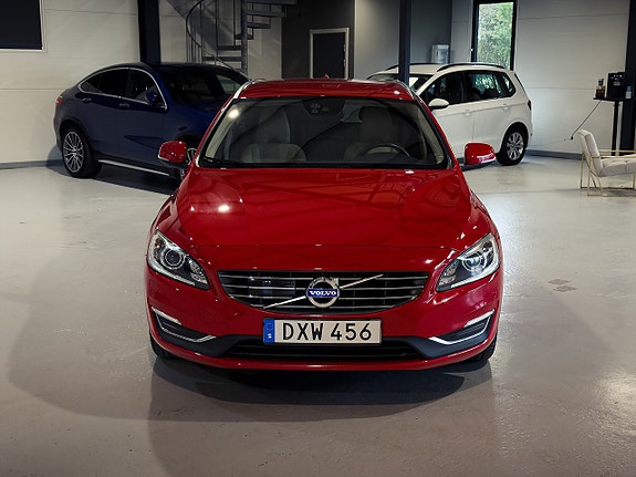 Volvo V60 3 of 23