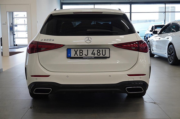 Mercedes-Benz C300 17 of 18
