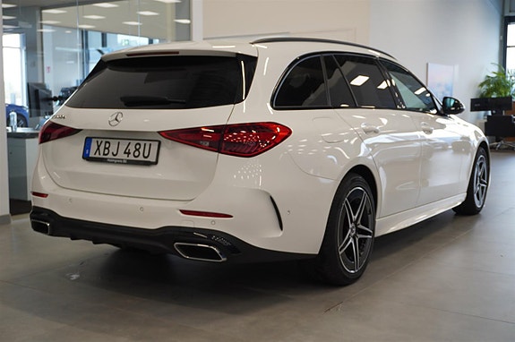 Mercedes-Benz C300 18 of 18