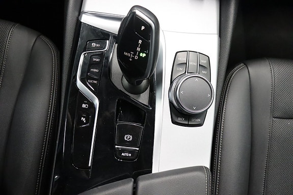 BMW 530e 23 of 30