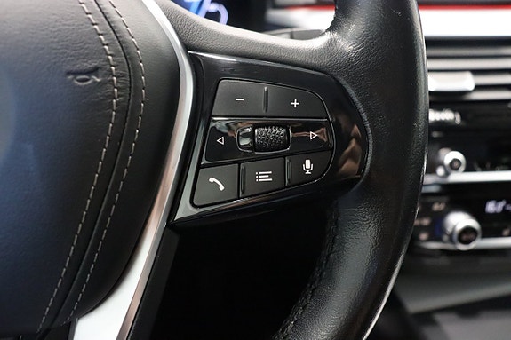 BMW 530e 19 of 30