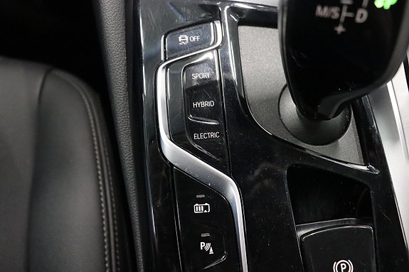 BMW 530e 25 of 30