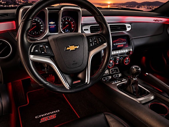 Chevrolet Camaro 6 of 14