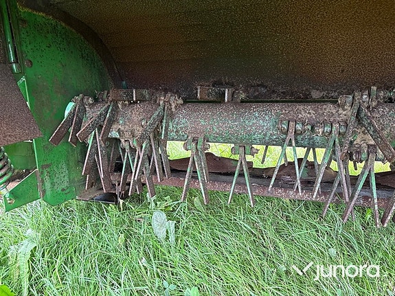 Slåtterkross John Deere 1350 13 of 30