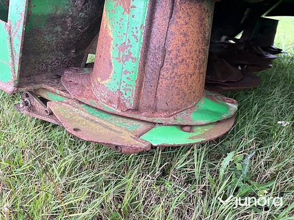 Slåtterkross John Deere 1350 15 of 30