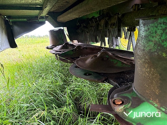 Slåtterkross John Deere 1350 20 of 30