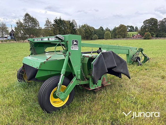 Slåtterkross John Deere 1350 7 of 30