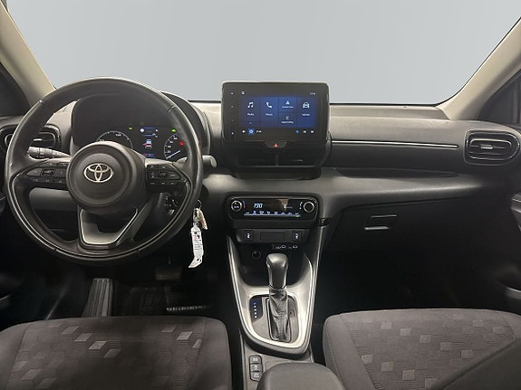 Toyota Yaris 8 of 14