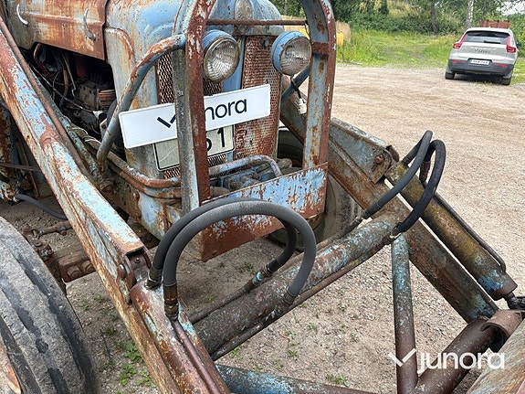 Traktorgrävare Ford Fordson Major 12 of 30