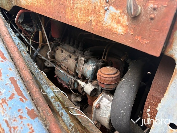 Traktorgrävare Ford Fordson Major 27 of 30