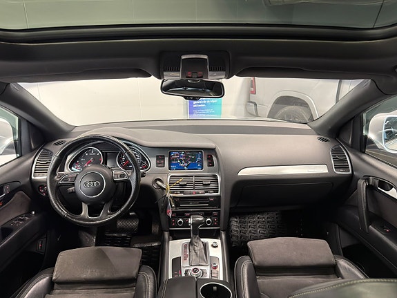Audi Q7 21 of 30