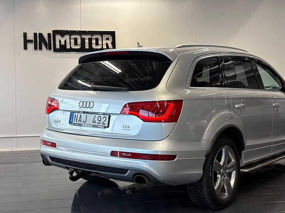 Audi Q7 10 of 30