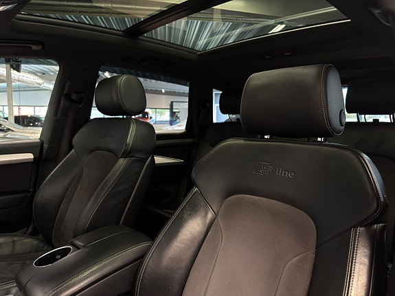 Audi Q7 20 of 30