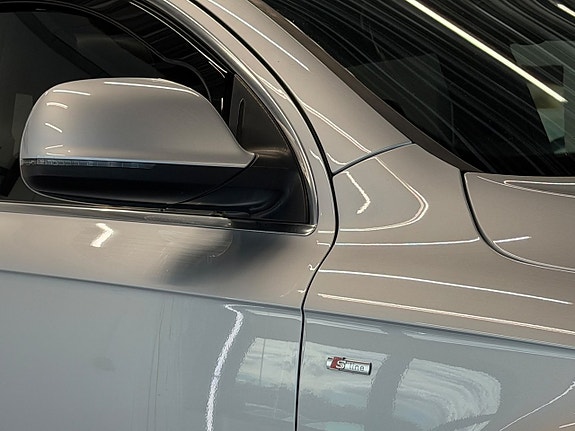 Audi Q7 7 of 30