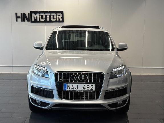Audi Q7 4 of 30