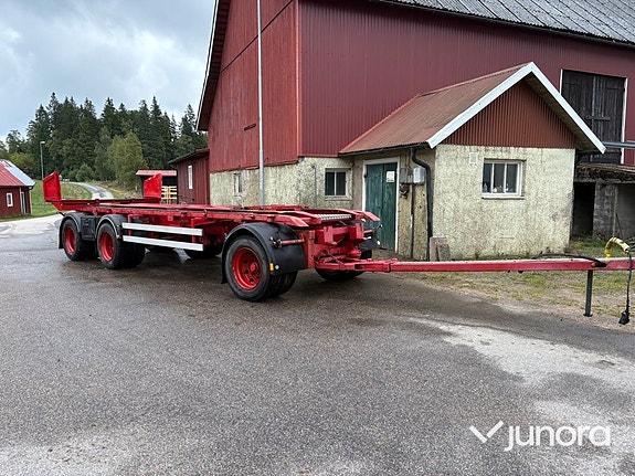 Lastväxlarsläp med tipp Hogstad S3LV30