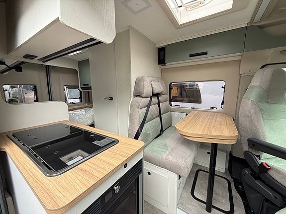 Karmann Davis 540 TSC - 140hk - 8vxl automat -26 11 of 12