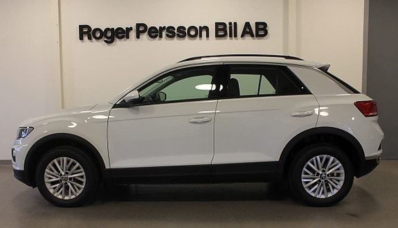 Volkswagen T-Roc 2 of 9