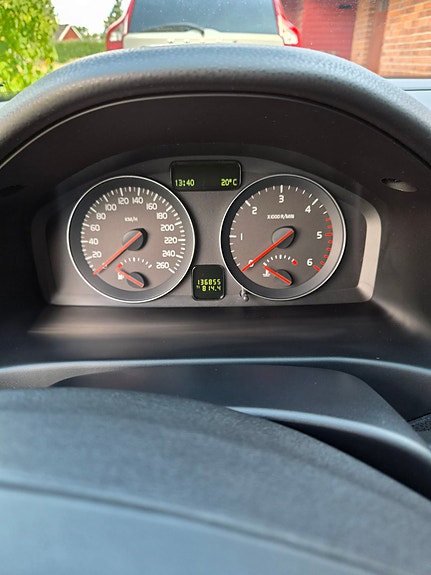 Volvo V50 6 of 9
