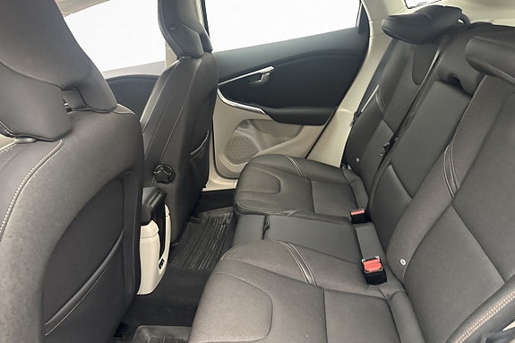 Volvo V40 Cross Country 19 of 20
