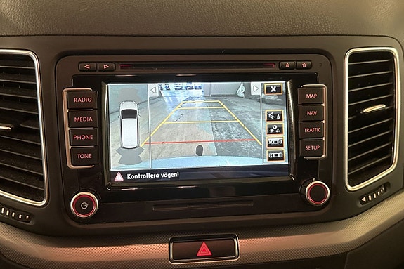 Volkswagen Sharan 21 of 23