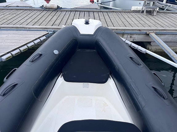 Brig 580 Eagle - 2015 - Evinrude 115 - 32 knop 10 of 12