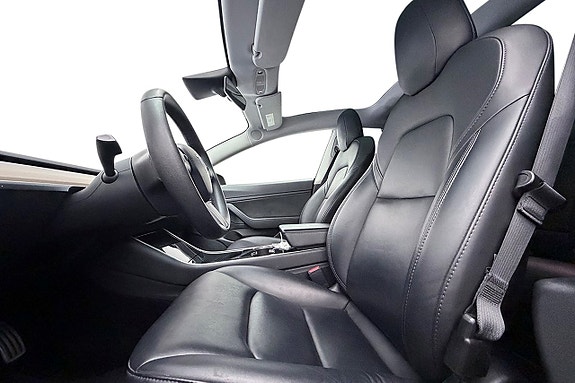 Tesla Model 3 12 of 30
