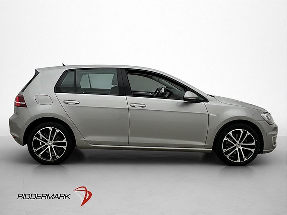 Volkswagen e-Golf VII 9 of 30