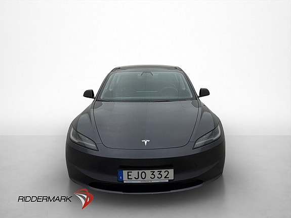 Tesla Model 3 3 of 30