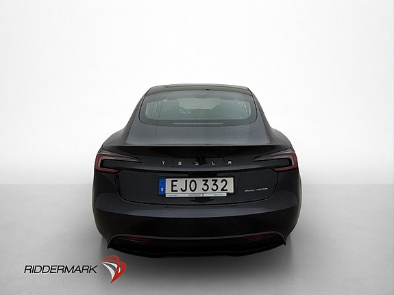 Tesla Model 3 8 of 30