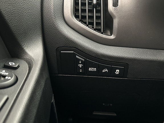 Kia Sportage 15 of 30