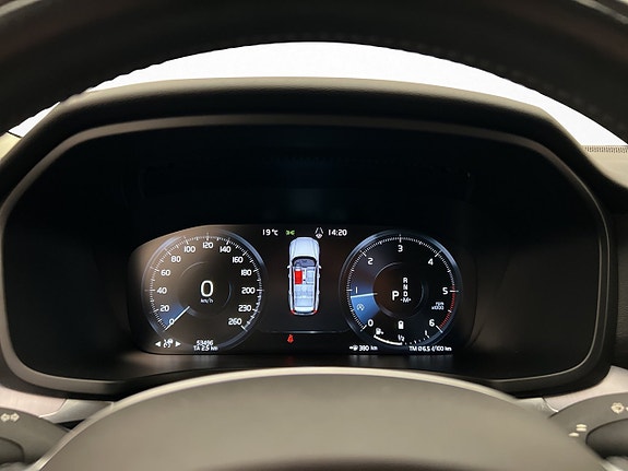 Volvo V60 15 of 30