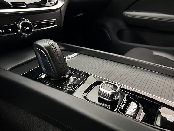 Volvo V60 25 of 30