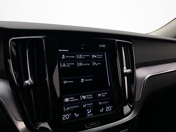 Volvo V60 21 of 30