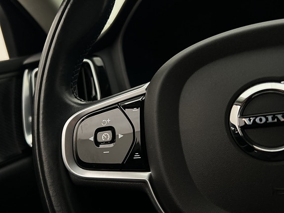 Volvo V60 14 of 30