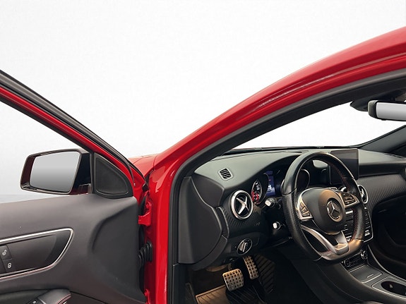 Mercedes-Benz A180 9 of 29