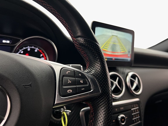 Mercedes-Benz A180 14 of 29