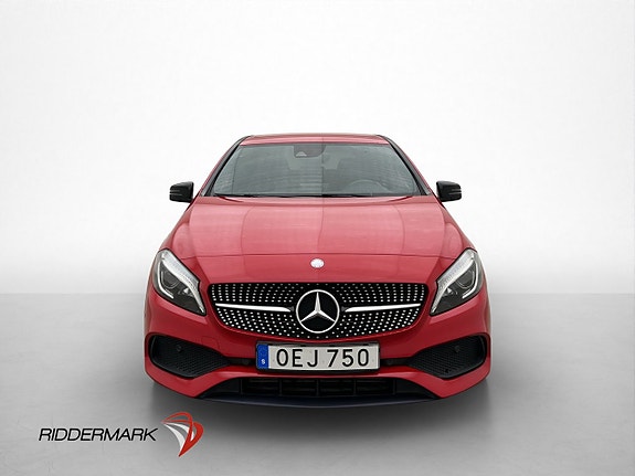 Mercedes-Benz A180 2 of 29