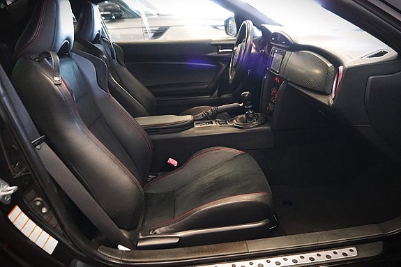 Subaru BRZ 12 of 13